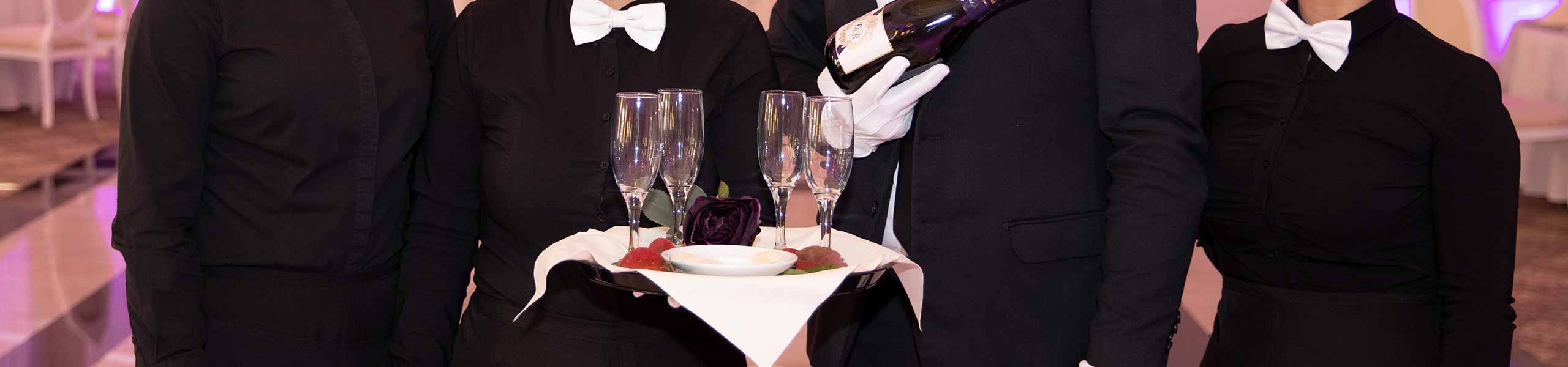 Masă pregătită pentru eveniment la Palazzo Events